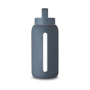 Tmavosivá cestovná fľaša 720 ml Smoke Grey – Muuki