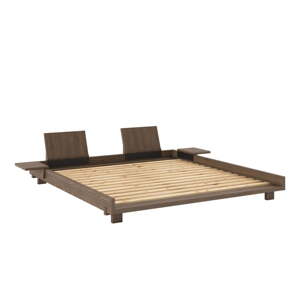 Hnedá dvojlôžková posteľ z borovicového dreva s roštom 180x200 cm Social – Karup Design